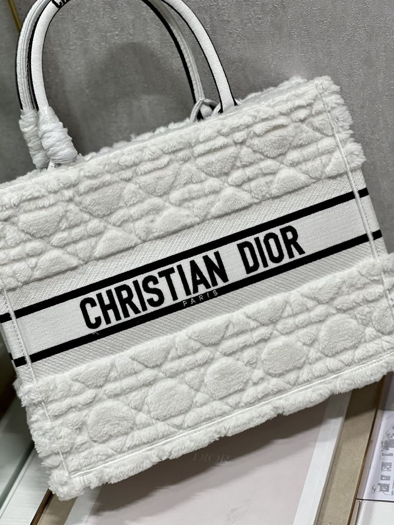 Christian Dior Shopping Bags